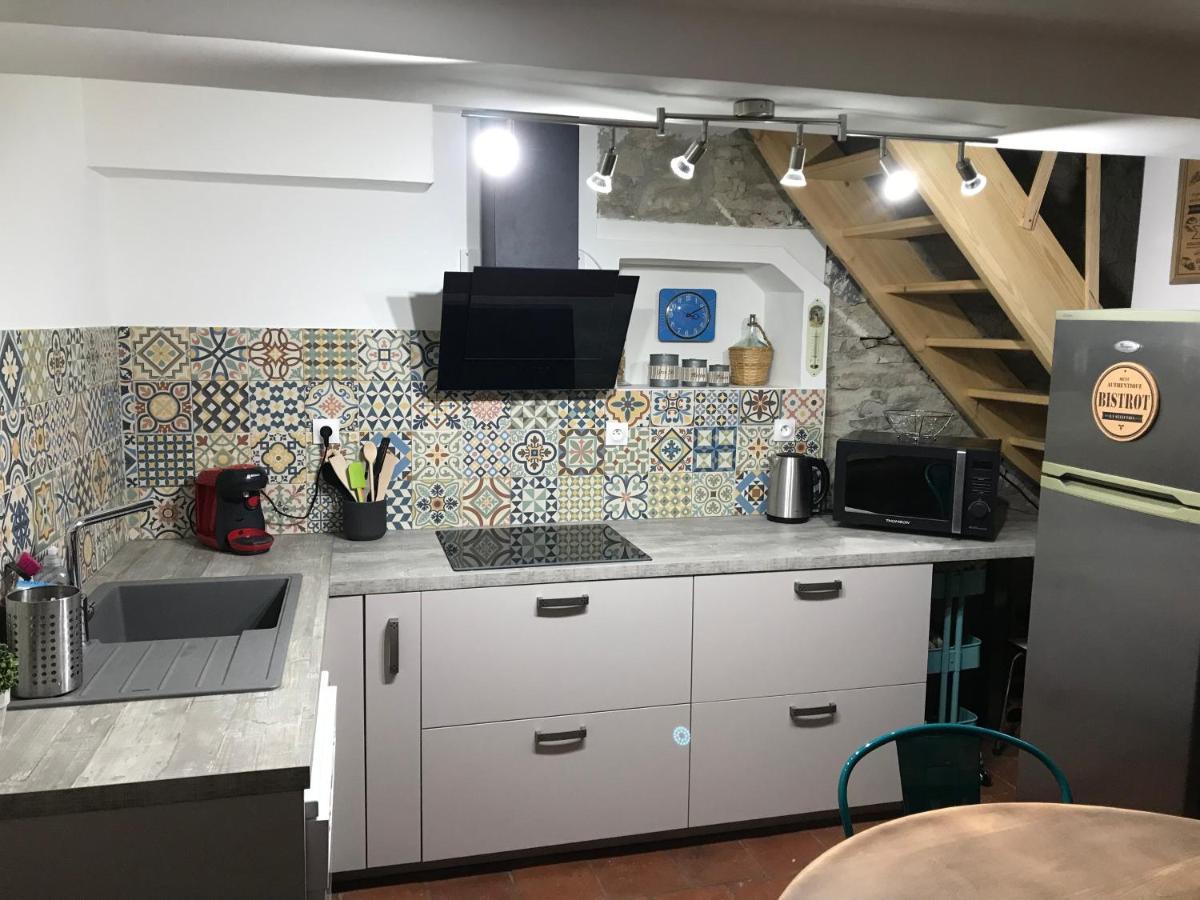 Le Grenier De Manee Villa Villemoustaussou Dış mekan fotoğraf